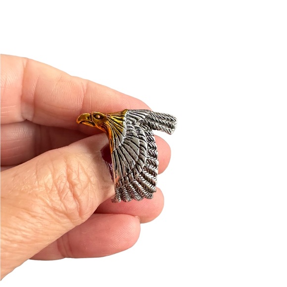 Eagle Design Wrap Ring - Picture 2 of 7